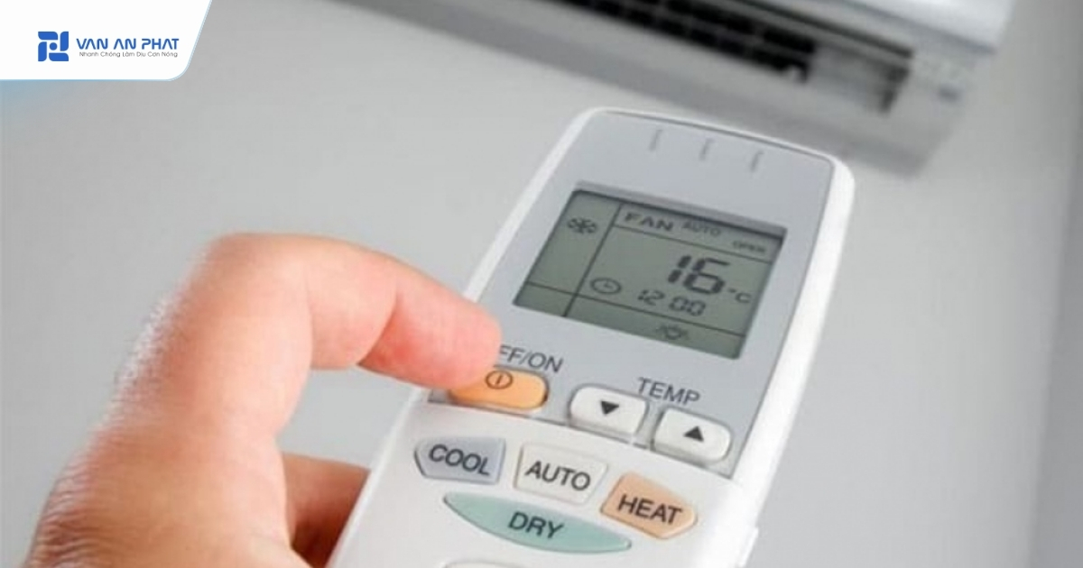 Máy lạnh bị chảy nước là bị gì